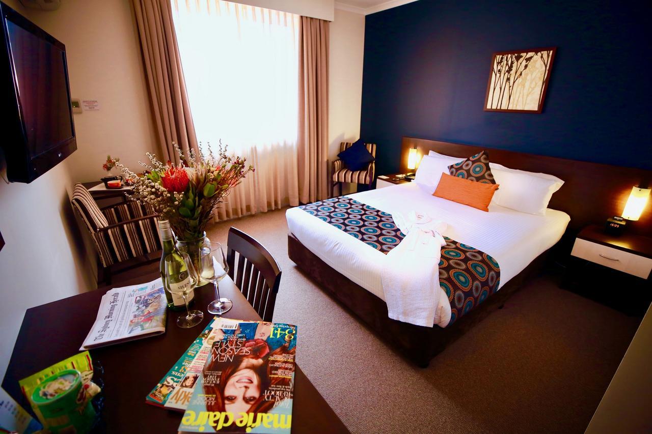175 Hotel Westmead Sidney Dış mekan fotoğraf
